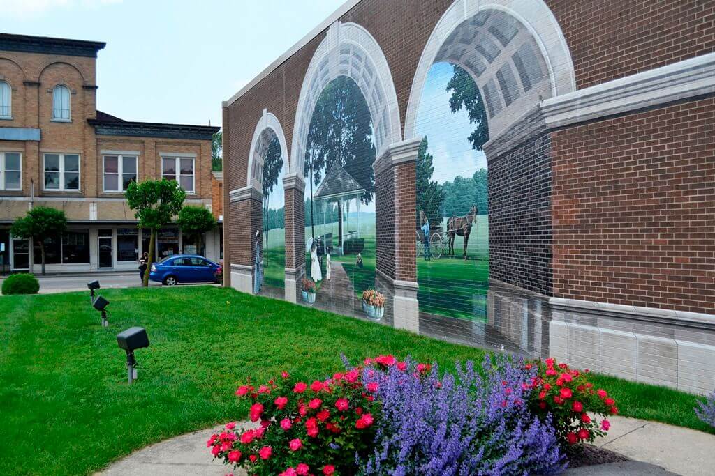 Mural on a wall in Franklin